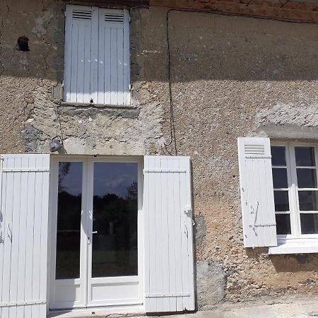Chambre D'Hotes La Grange Chalagnac Екстериор снимка
